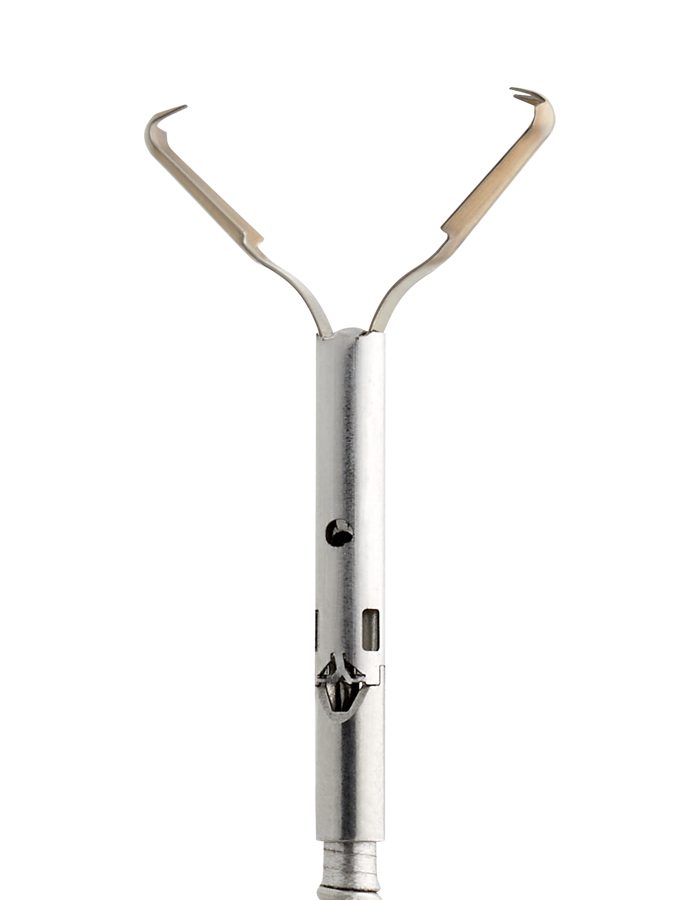 Mantis Clip Closure Device 235cm Length (EA/1)- M00521420